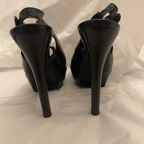 Fendi Logo Platform Peep-Toe Heels 38.5 Leather Bow Details Gold FF Buckle - Picture 12 of 16